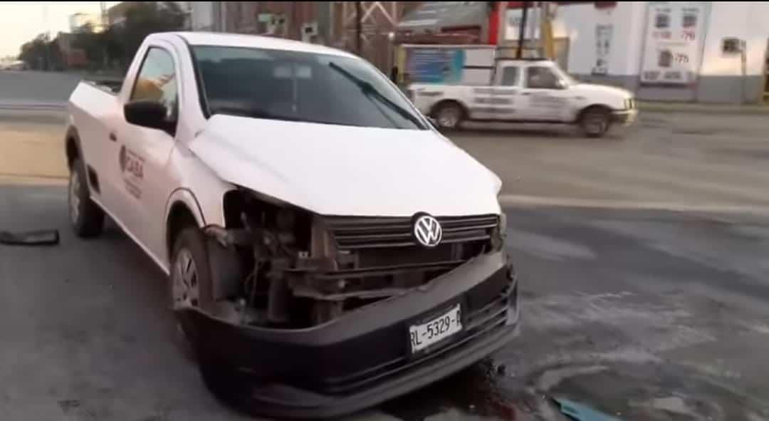 Choca ambulancia del IMSS