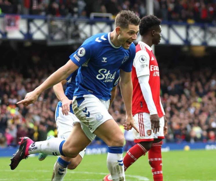 Sorprenden al líder Arsenal; caen frente al Everton