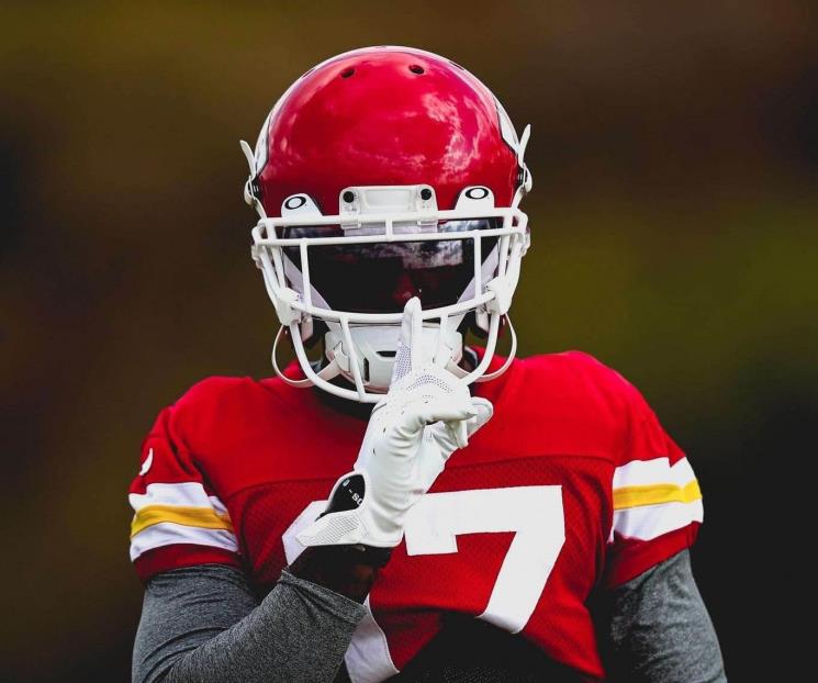 Recuperan Jefes a Helaire