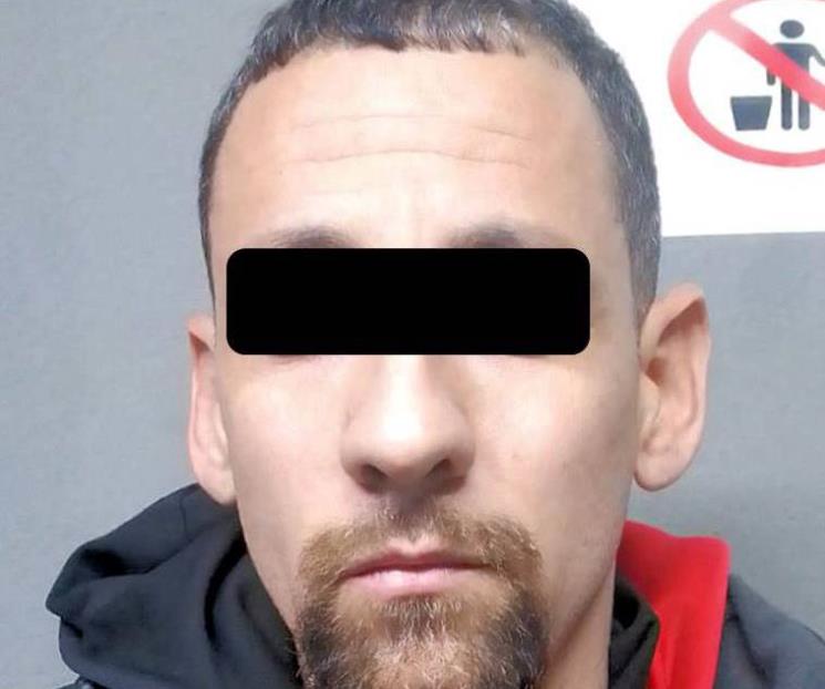 Cae con arma de fuego