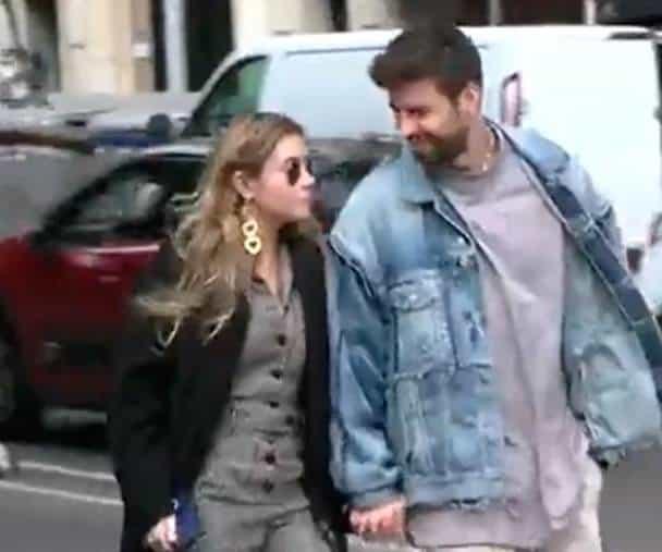 Piqué y Clara Chía presumen su amor por calles de Barcelona Piqué y Clara Chía presumen su amor por calles de Barcelona