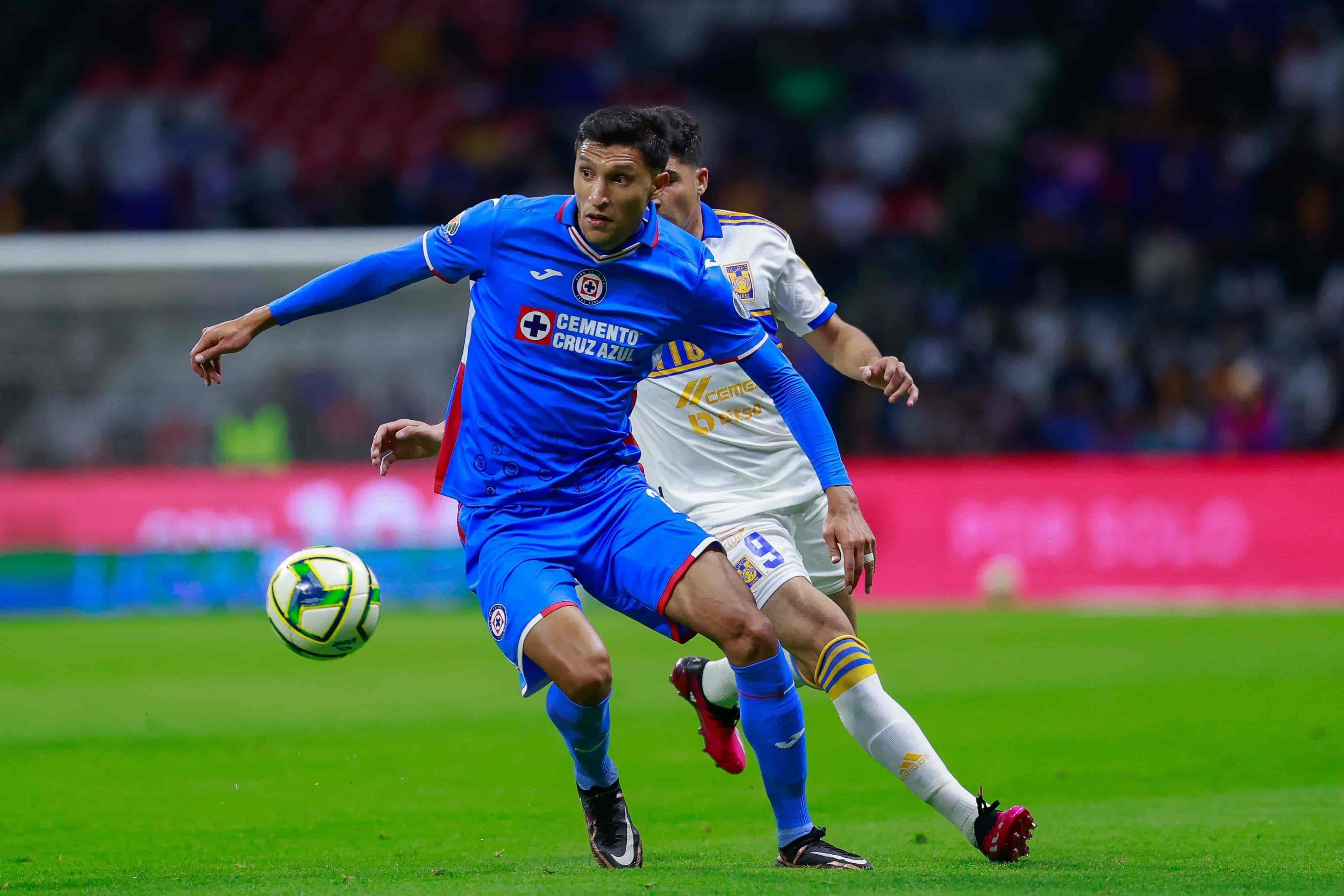 Cruz Azul intenta empatar pero no concreta.