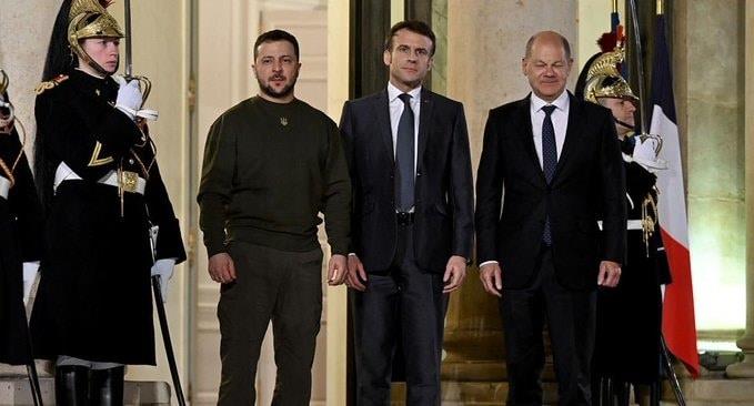 Zelensky llega a París para su reunión con Macron y Scholz Zelensky llega a París para su reunión con Macron y Scholz