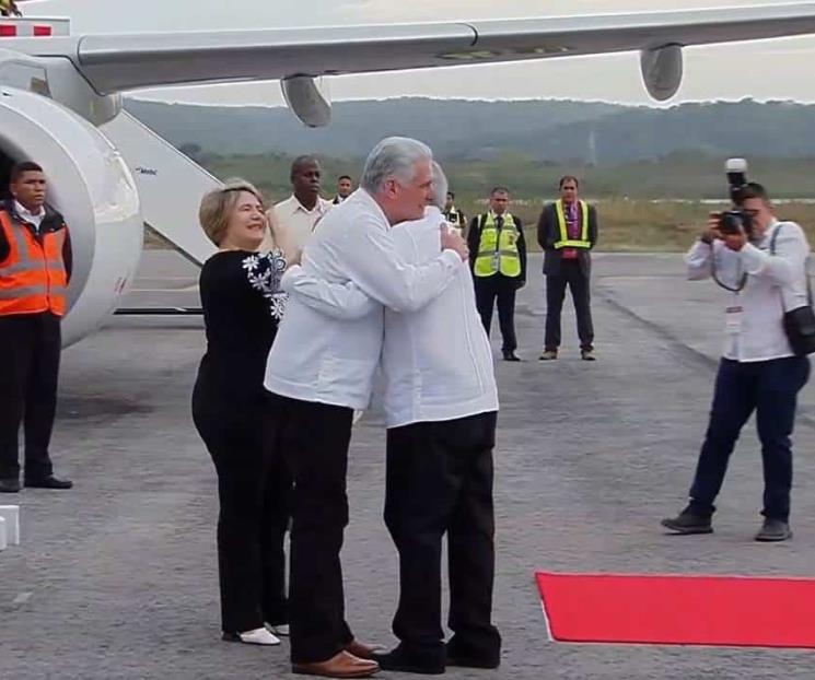 AMLO recibe al presidente de Cuba en Campeche AMLO recibe al presidente de Cuba en Campeche