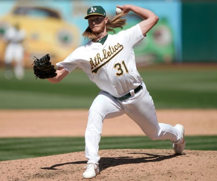 Intercambio de talento entre Marlines y Atléticos 