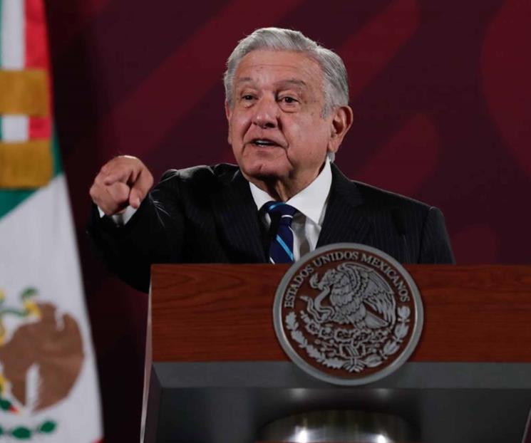 AMLO acusa a Martha Bárcena de estar en bloque conservador