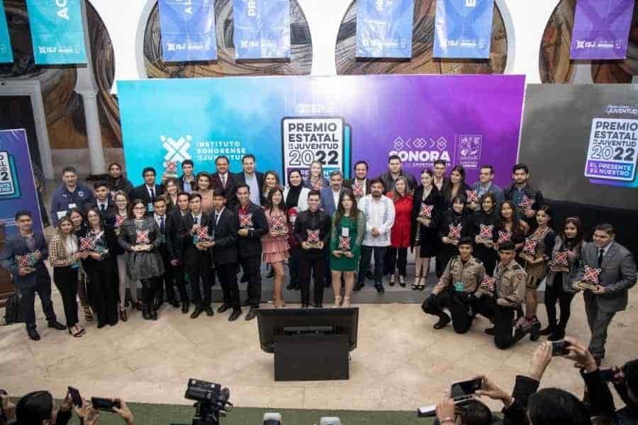 Alumno Tec recibe Premio Estatal de la Juventud 2022 Alumno Tec recibe Premio Estatal de la Juventud 2022