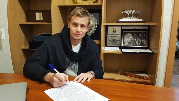 Sufre jugador ucraniano triple paro cardíaco Sufre jugador ucraniano triple paro cardíaco