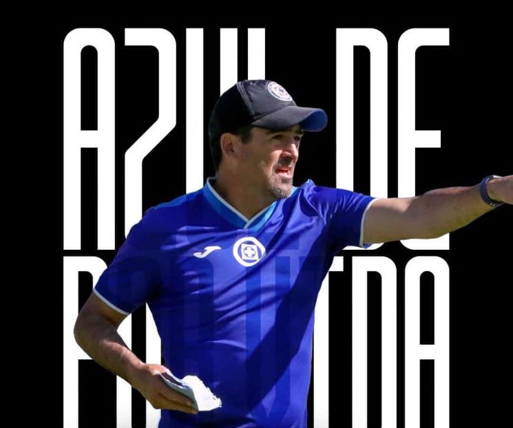 Interinos dirigirán a Cruz Azul ante Puebla Interinos dirigirán a Cruz Azul ante Puebla