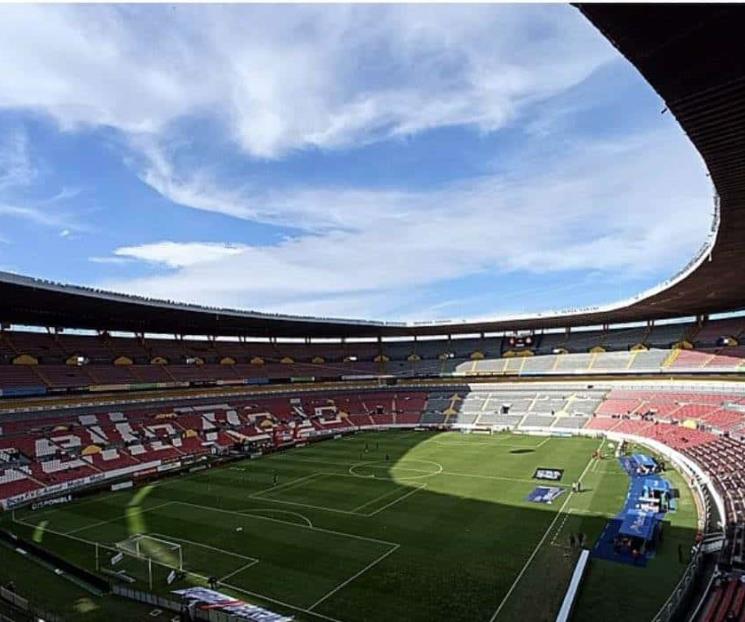 Estadio Jalisco es la opción A para pelea del Canelo