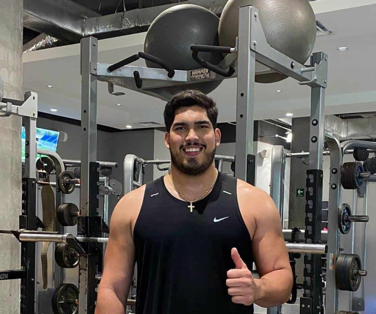 Visita Isaac Alarcón instalaciones de Borregos Visita Isaac Alarcón instalaciones de Borregos