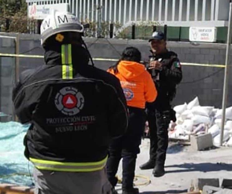 Fallece al caerle un vidrio templado