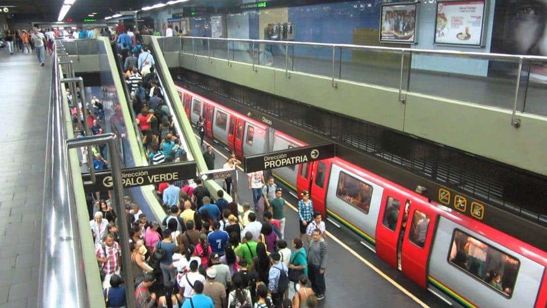 Metro en AL, un sistema con muchas controversias