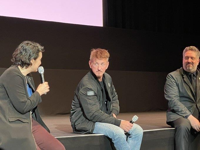 Aplauden documental de Sean Penn en La Berlinale