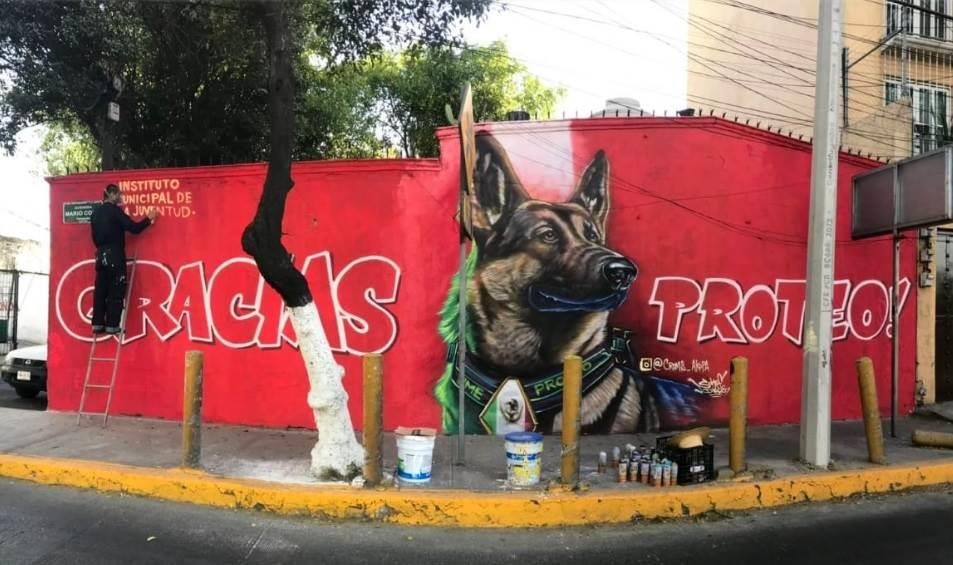 Artista mexicano rinde homenaje a Proteo Artista mexicano rinde homenaje a Proteo