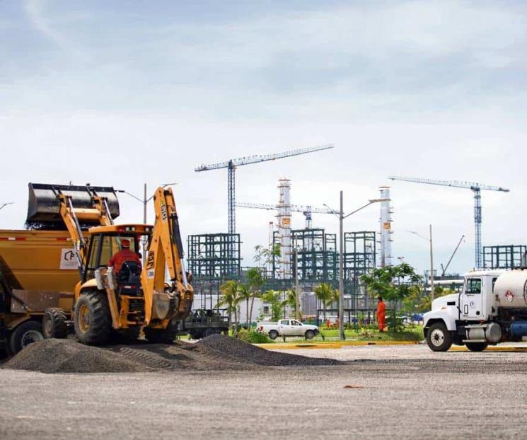 Detecta ASF irregularidades en construcción de Dos Bocas