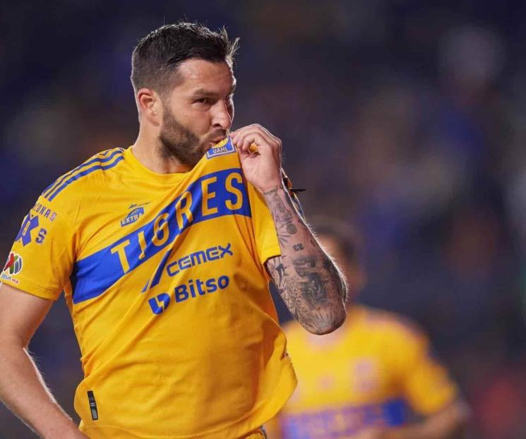 Sigue Gignac con su rehabilitación