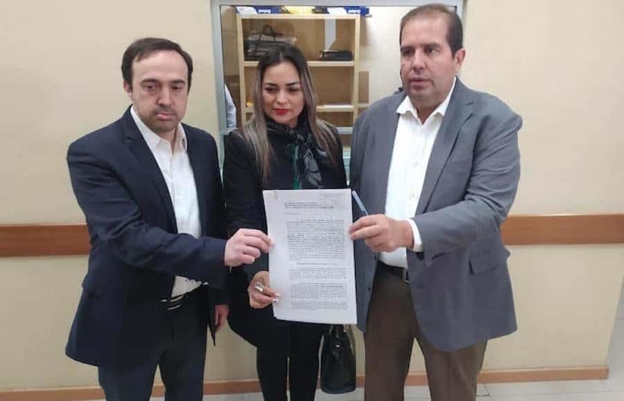 Samuel quiere tener de rehenes a municipios: PRI y PAN Samuel quiere tener de rehenes a municipios: PRI y PAN