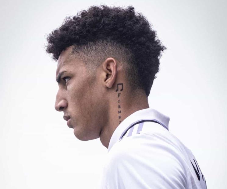 Efemov seguirá con el Villareal Efemov seguirá con el Villareal