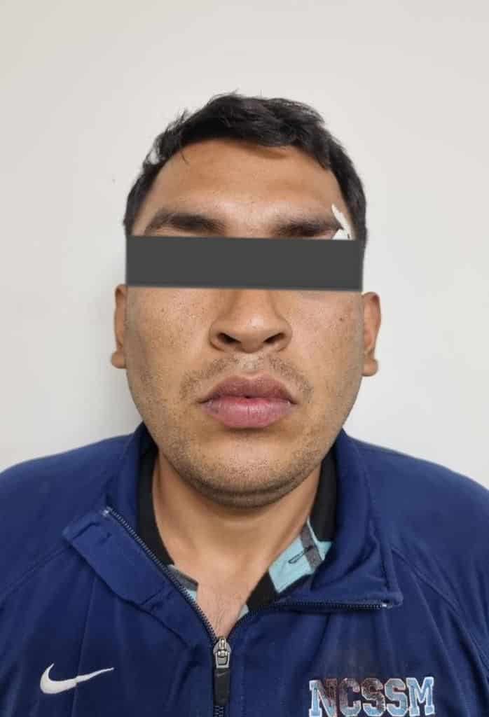 Un interno del Penal de Apodaca fue notificado de una orden de aprehensión por el homicidio de una persona de la tercera edad, en hechos registrados a mediados de diciembre pasado