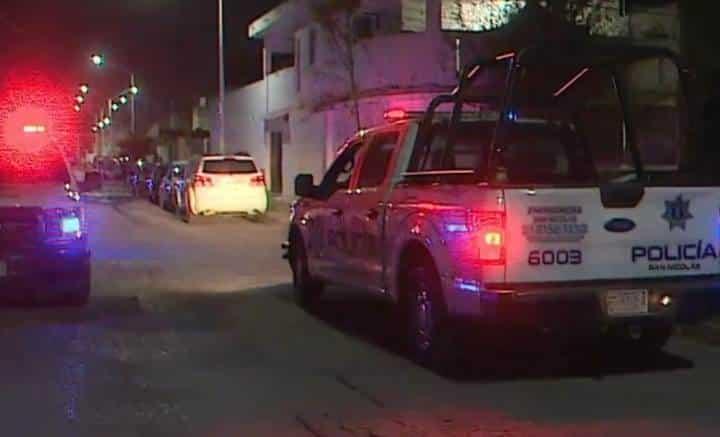 Balean a hombre en glúteo