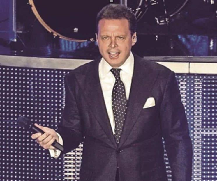 Luis Miguel rechaza tomarse foto con fan