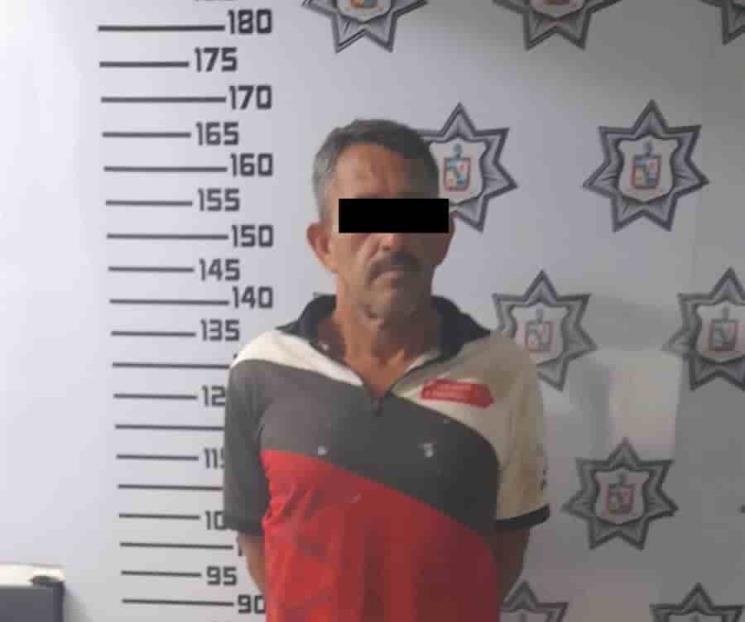 Machetea a su vecino