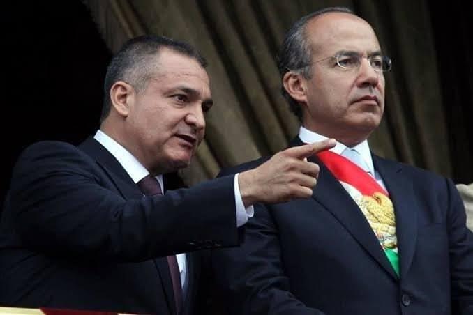 Luché con la ley en la mano, no pacté, asegura Calderón Luché con la ley en la mano, no pacté, asegura Calderón