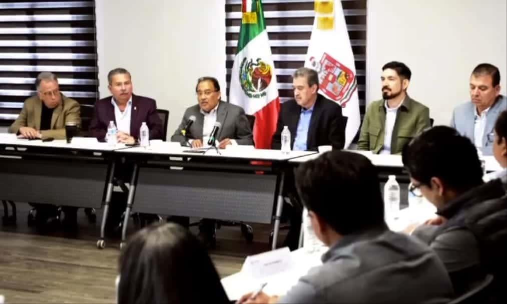 Apodaca y Juárez no han avanzando en materia de Sintram Apodaca y Juárez no han avanzando en materia de Sintram