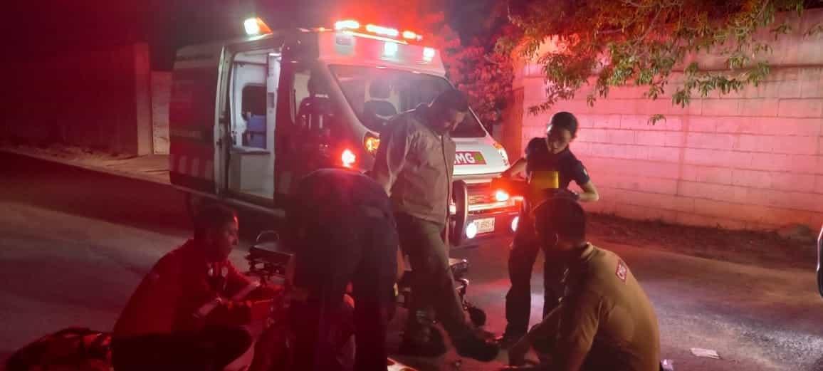 Arrolla camioneta a un hombre