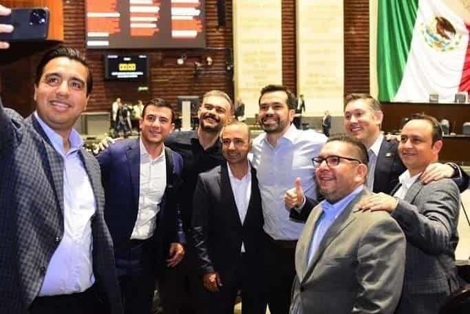 Viaja Nava para traer recursos e inversiones a Santa Viaja Nava para traer recursos e inversiones a Santa