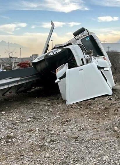 Estrella tráiler contra barda