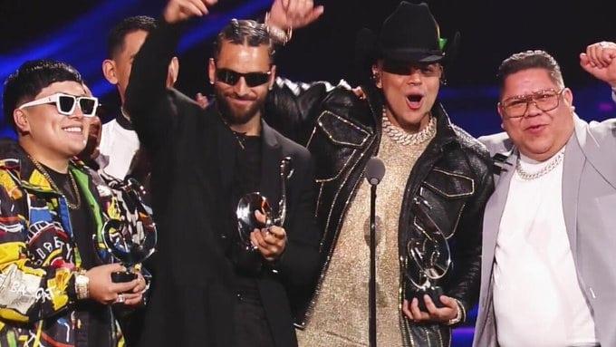 Arrasa Grupo Firme en Premio Lo Nuestro