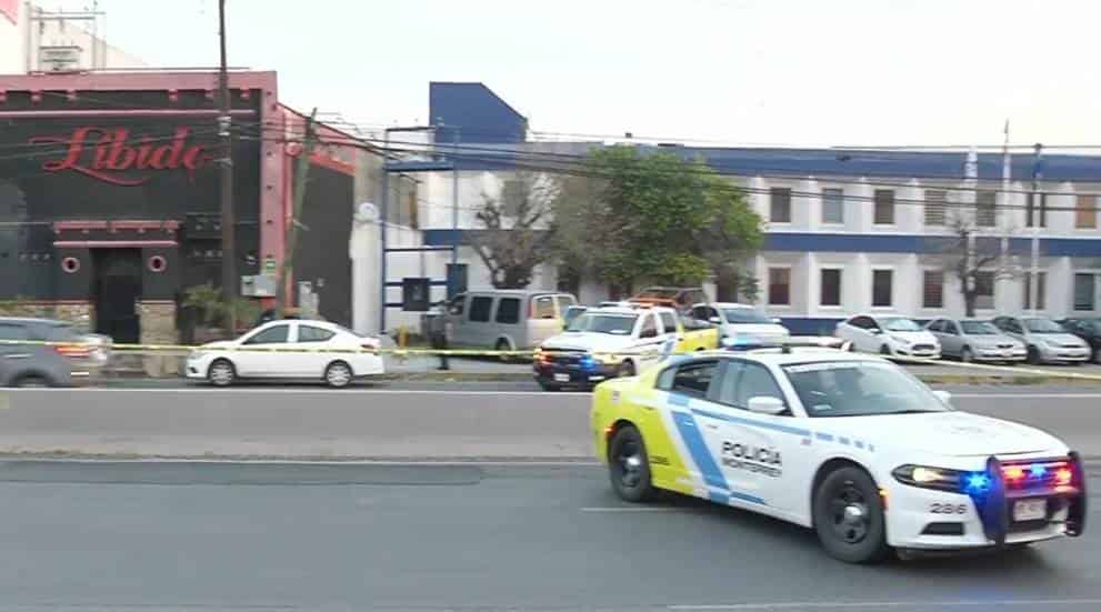 A unas horas de la agresión a balazos en el table dance Desextres, se reportaron detonaciones de arma de fuego frente a otro negocio del mismo giro,  Libido