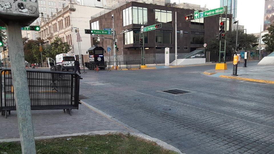 Implementan cierres viales por marchas