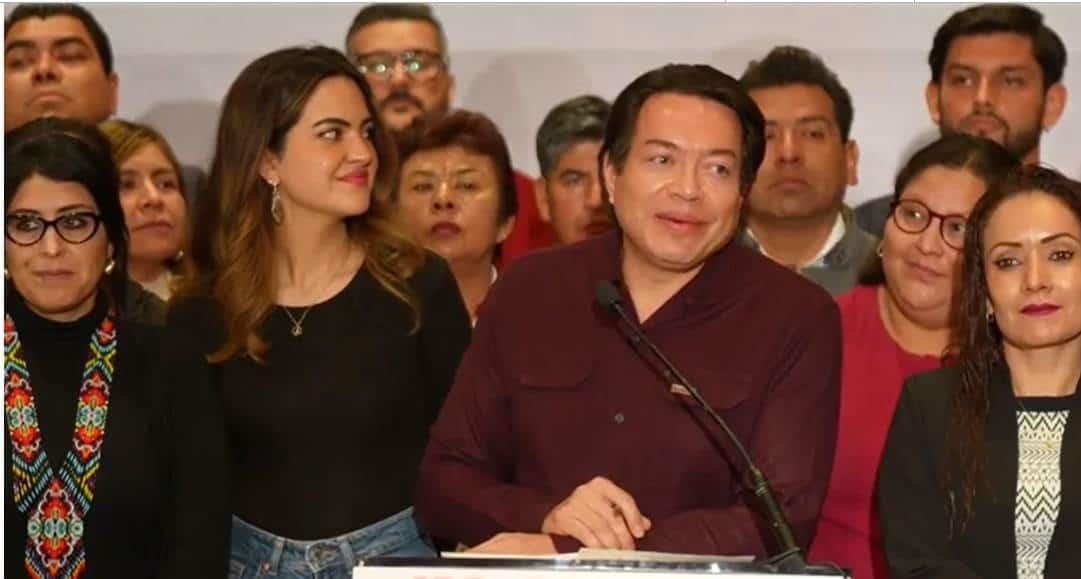 Delgado asiste al INE para pedir le quiten registro al PAN Delgado asiste al INE para pedir le quiten registro al PAN