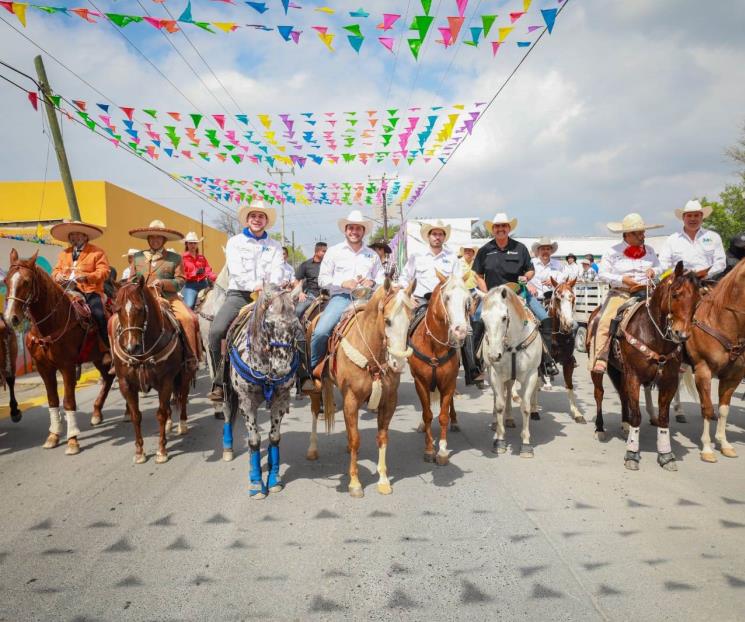 Celebra “Pato” aniversario de Pesquería Celebra “Pato” aniversario de Pesquería