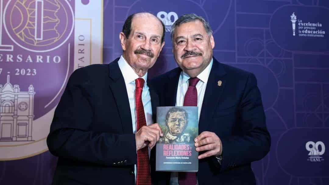 Presentan en Colegio Civil “Reflexiones y realidades” Presentan en Colegio Civil “Reflexiones y realidades”