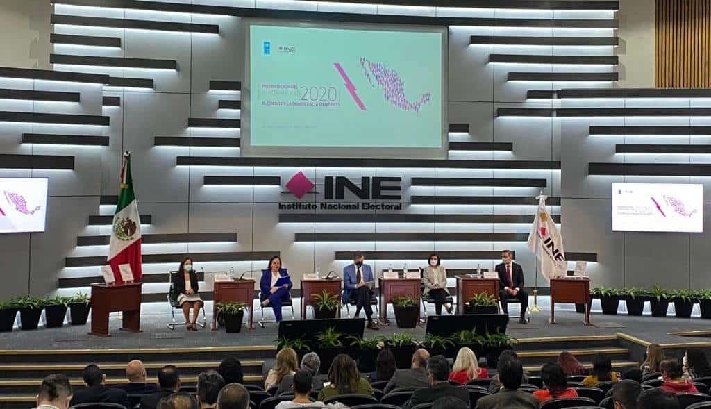 Alistan acuerdo de imposibilidad para que INE lo ocupe mujer