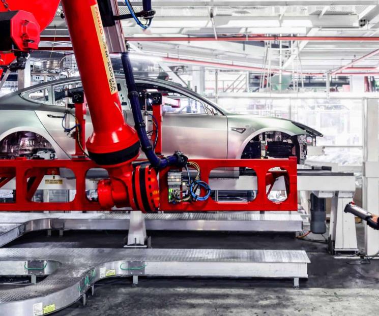 Oferta Tesla vacantes a regios, jaliscienses y mexiquenses