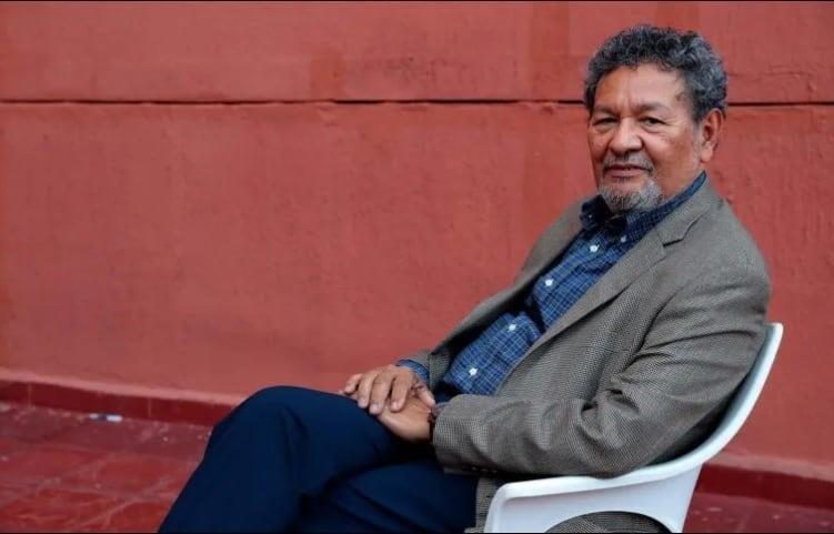 Élmer Mendoza tendrá homenaje en Feria del Libro de Coyoacán