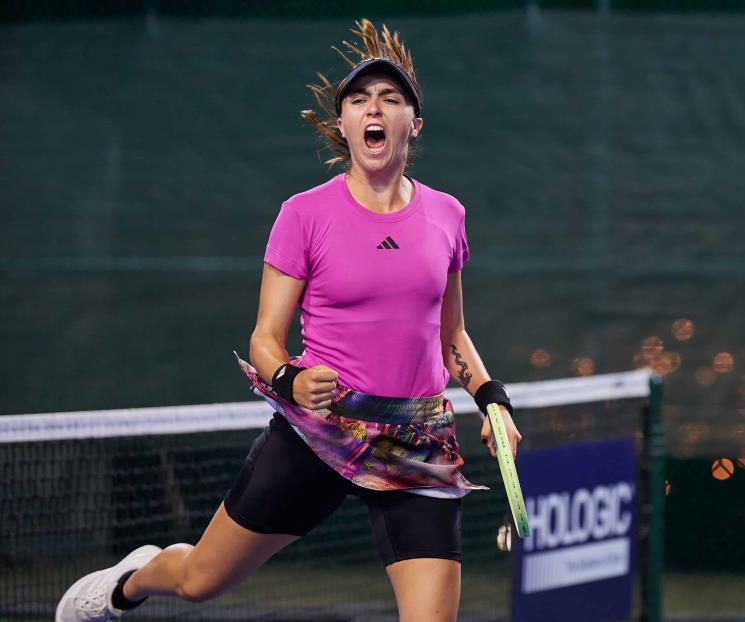 ¡Fernanda está en semis dobles!