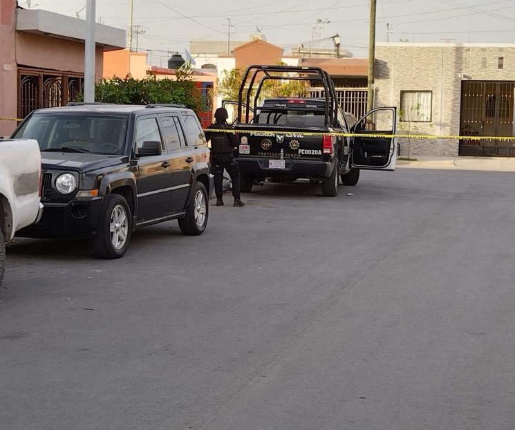 Asesinan a dos hombres dentro de domicilio en Monterrey