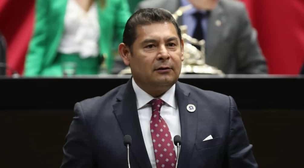 Se lanza Morena contra Corte por Plan B