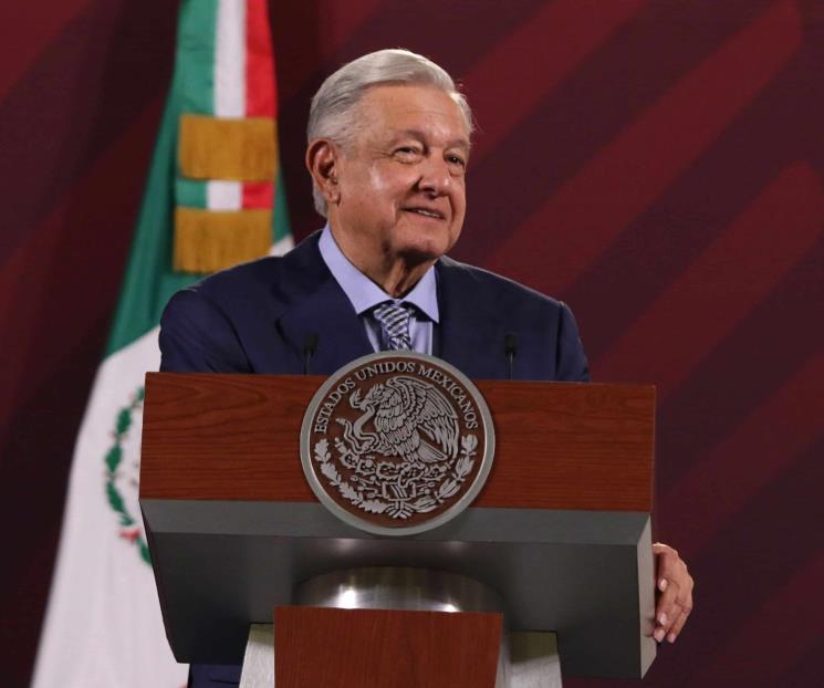 Decreta AMLO estudio de la 4T como revolución