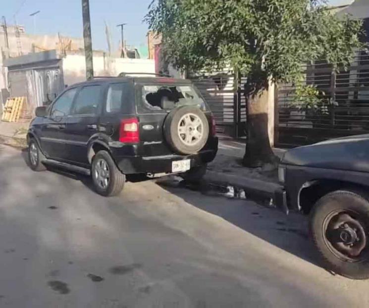 Incendia casa con bomba molotov