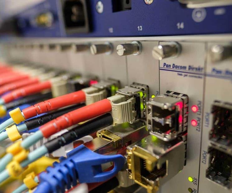 CFE obtiene concesión para ofrecer red de internet