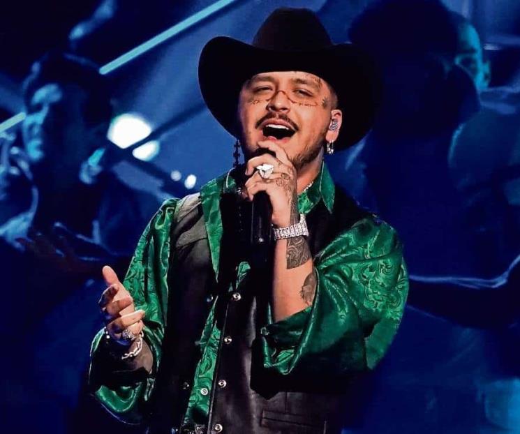 Nodal reembolsará a fans de su propio dinero