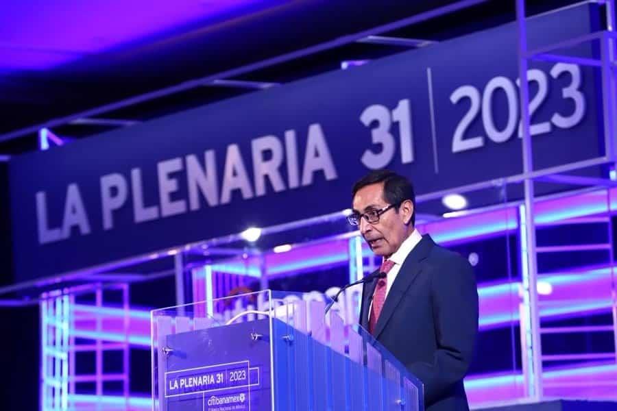Renuncia Tesla a estímulos fiscales