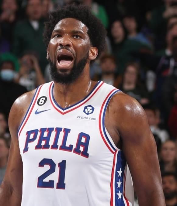 Vencen 76ers a los Bucks